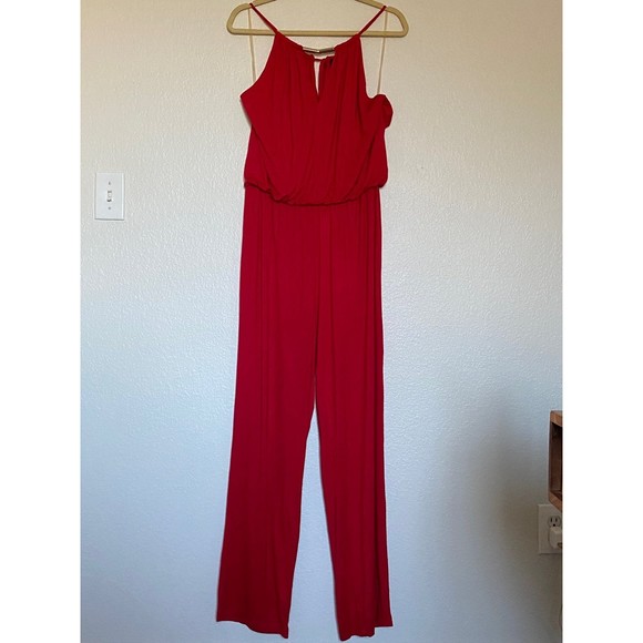 NWT Milano Cavell red V neck Jumpsuit Size - L - Picture 10 of 12